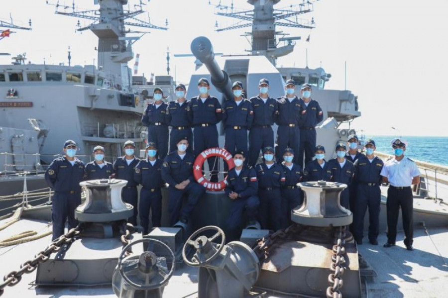Batallón de Reclutas 2022 visita unidades de la Escuadra Nacional foto Armada de Chile