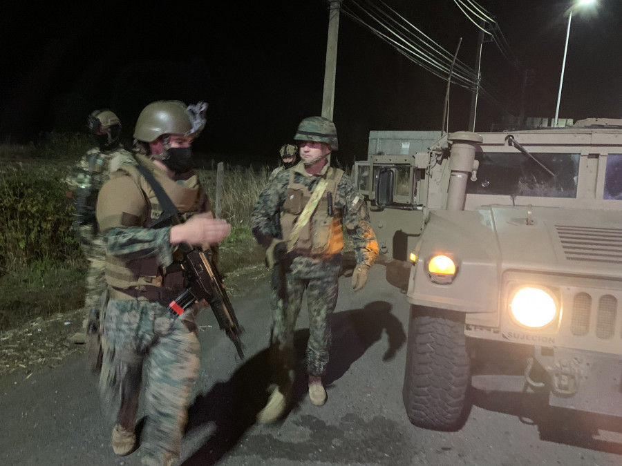 General Slater patrullaje nocturno en La Araucanía foto Ejército de Chile