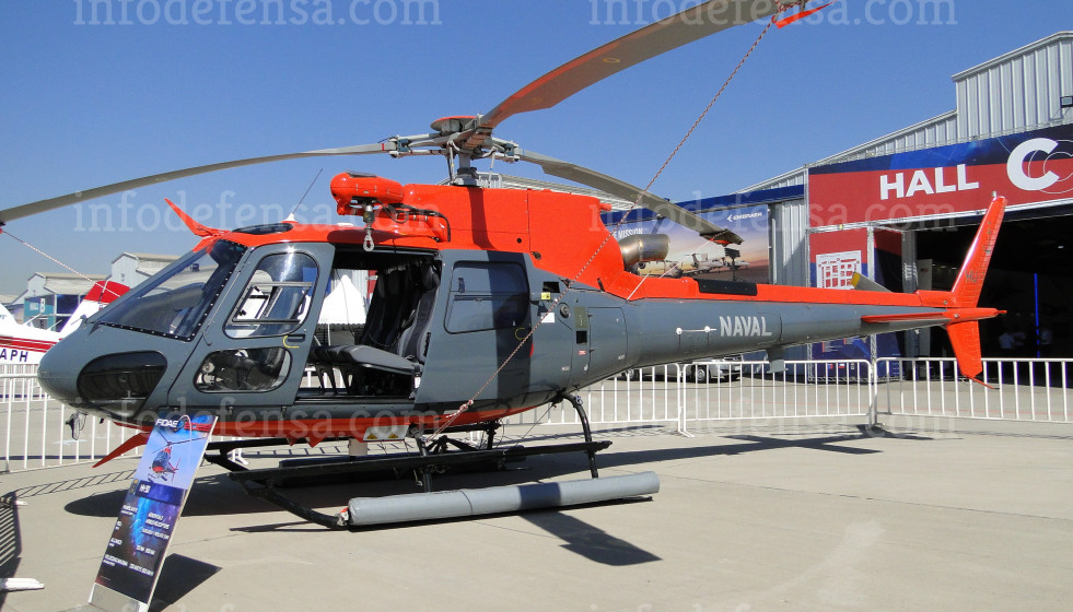 Helicóptero H125 de la Aviación Naval de la Armada de Chile