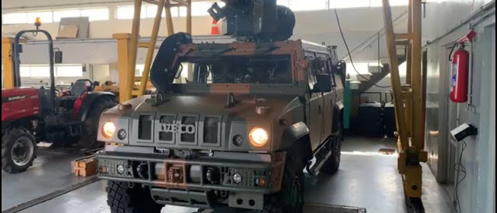 El Ejército de Brasil integra con éxito la torre Remax 4 de Ares en el vehículo Iveco 4x4