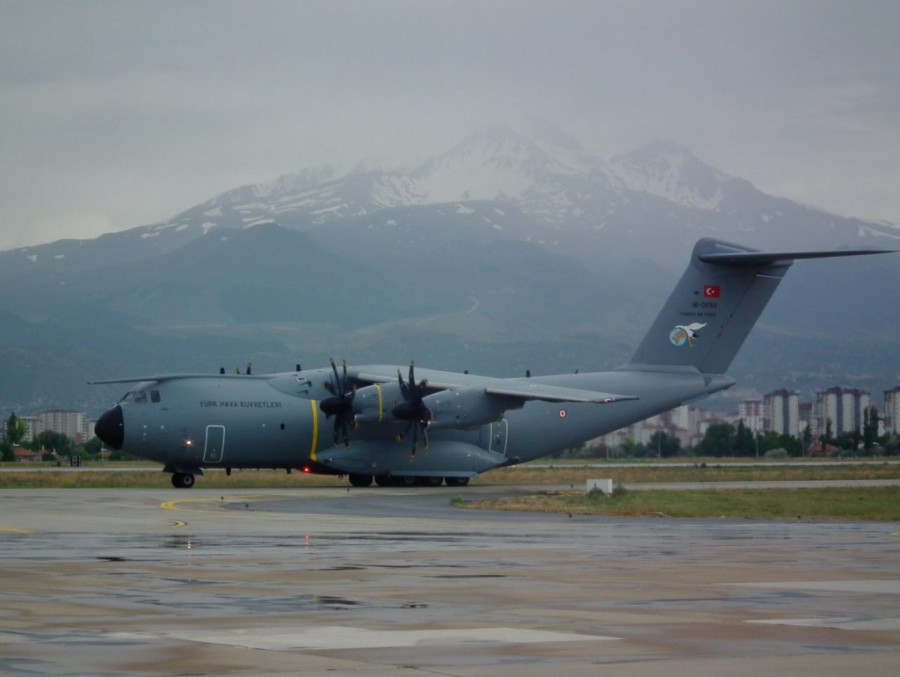 Avión A400M de la Fuerza Aérea turca. Foto Ministerio de Defensa de Turquía