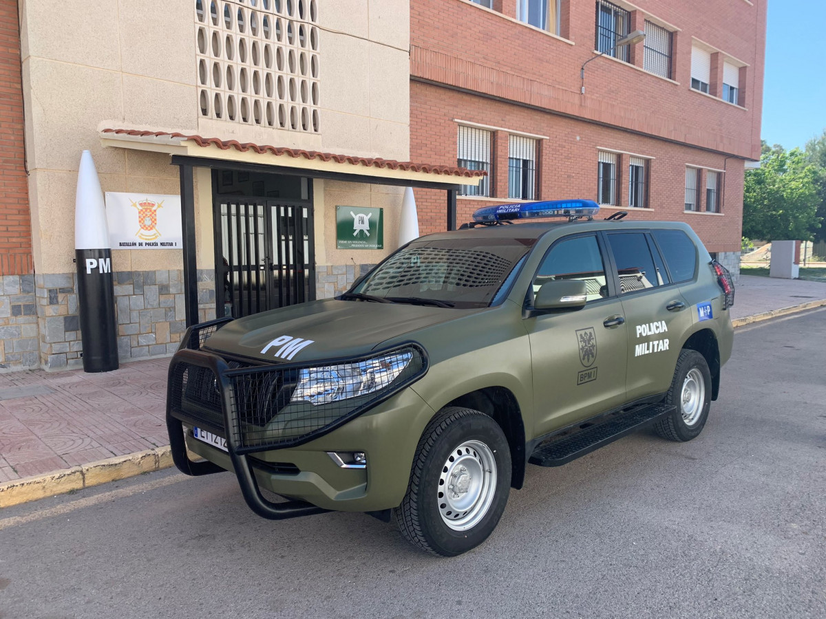 El Ejército entrega nueve Toyota Land Cruiser al Batallón de Policía Militar