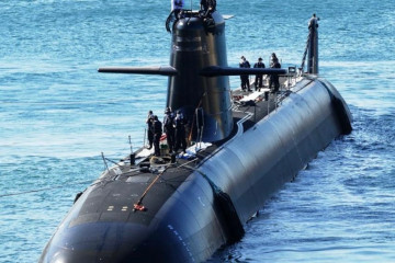 El submarino S-81 Isaac Peral comienza las pruebas de mar
