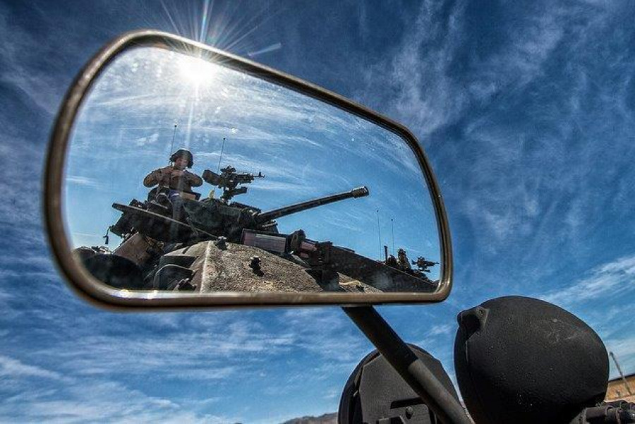 Blindado estadounidense en unas maniobras internacionales con participación ucraniana. Foto Departamento de Defensa de EEUU