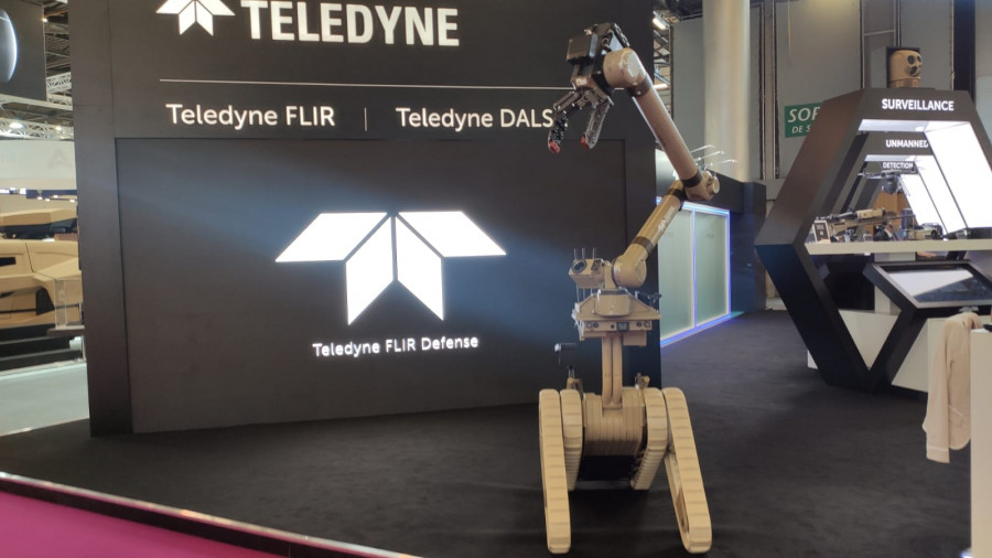 Robot Kobra 725 de Teledyne Foto B Carrasco