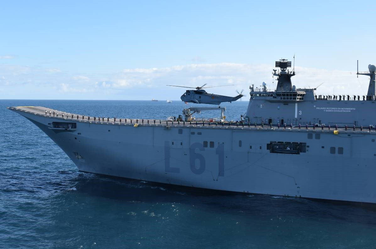 La Armada despide a sus últimos helicópteros Morsa tras más de medio siglo en servicio