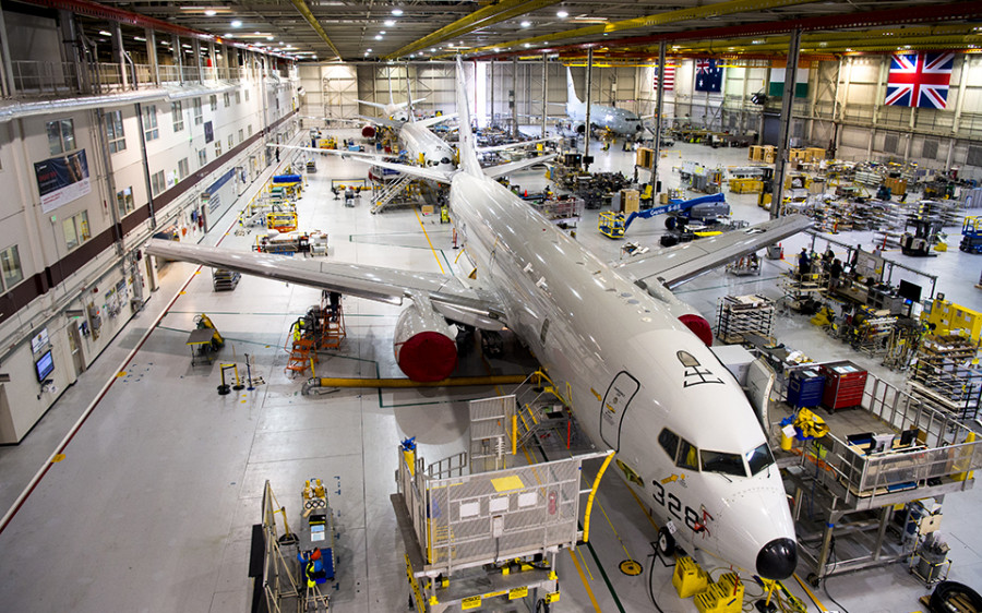 Montaje de aviones P 8A Orion. Foto Boeing