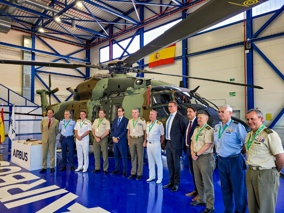 Ejercito de tierra nh90 entrega