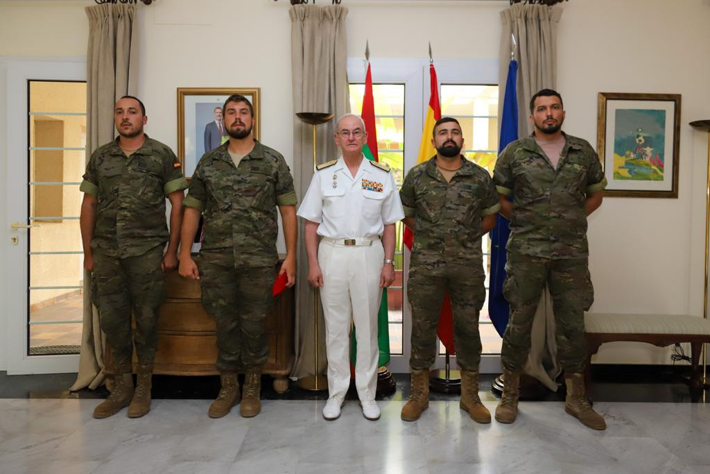 Jemad visita militares mali