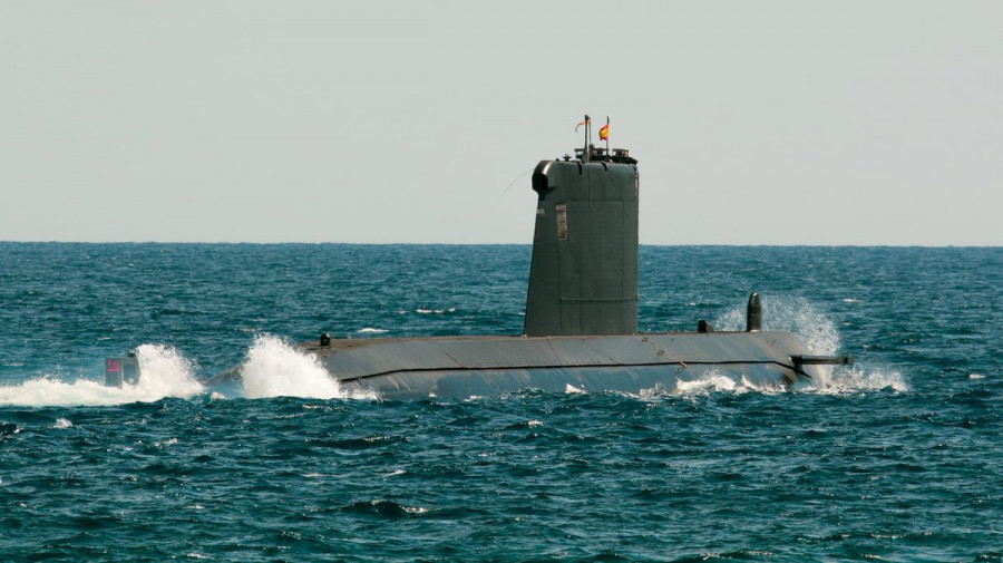 Tramontanta armada submarino