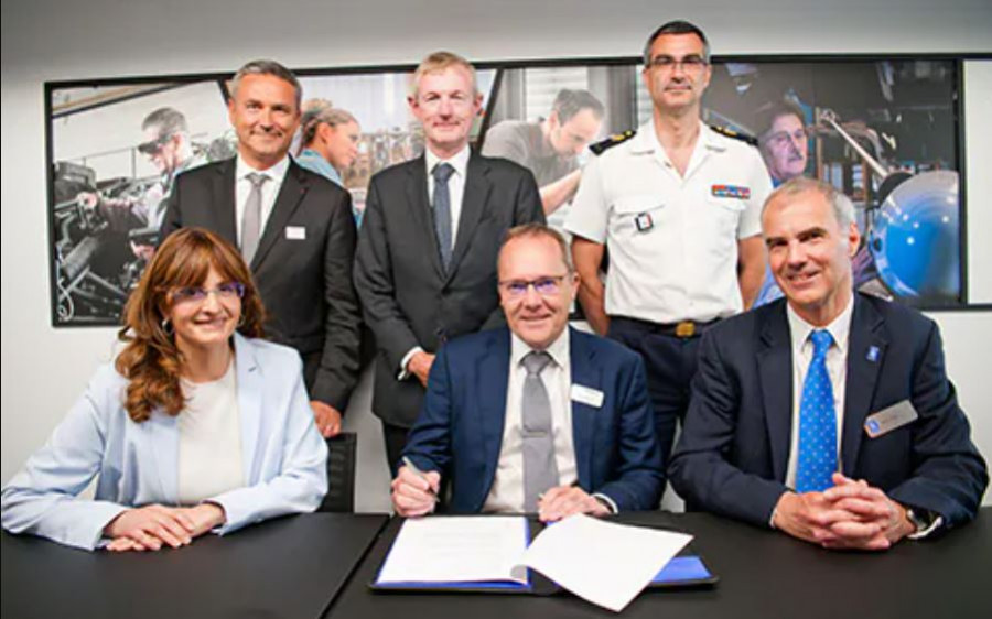 Firma del acuerdo de Rolls Royce y Safran con MBDA sobre el programa FC ASW. Foto Rolls Royce