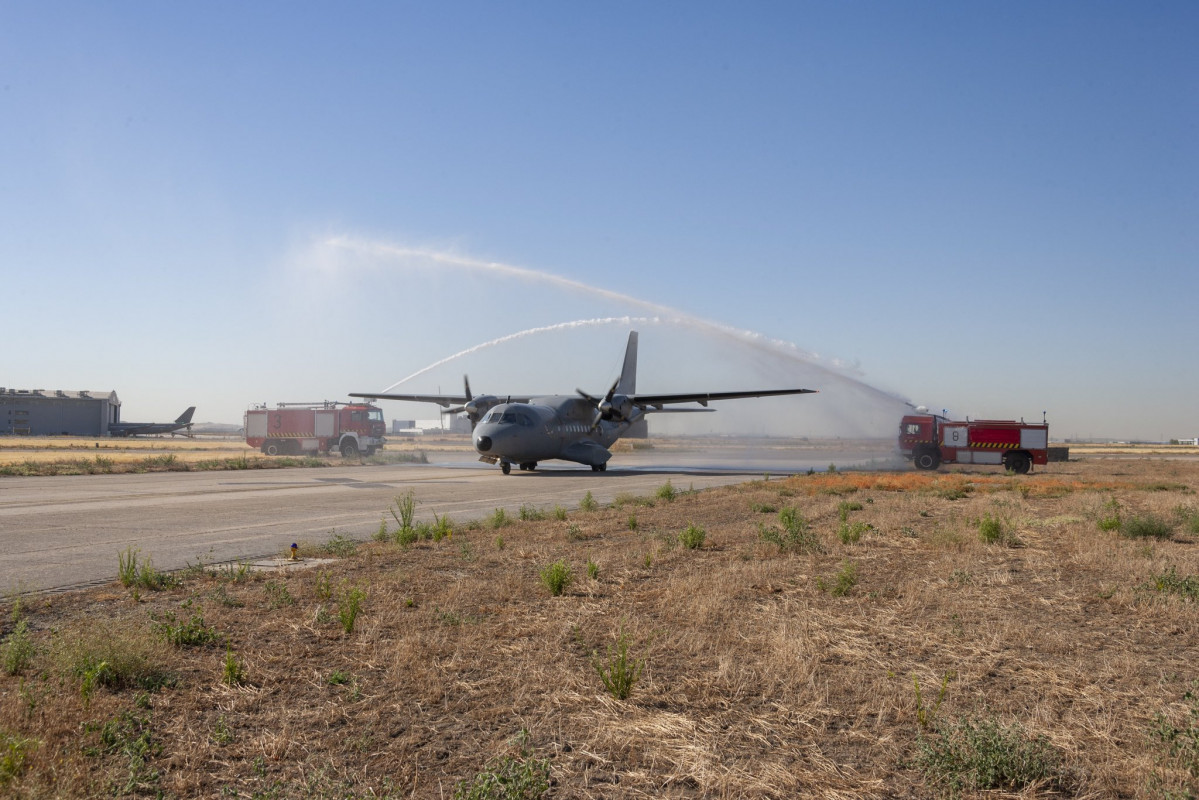 Retirada cn235 cecaf ejercito del aire