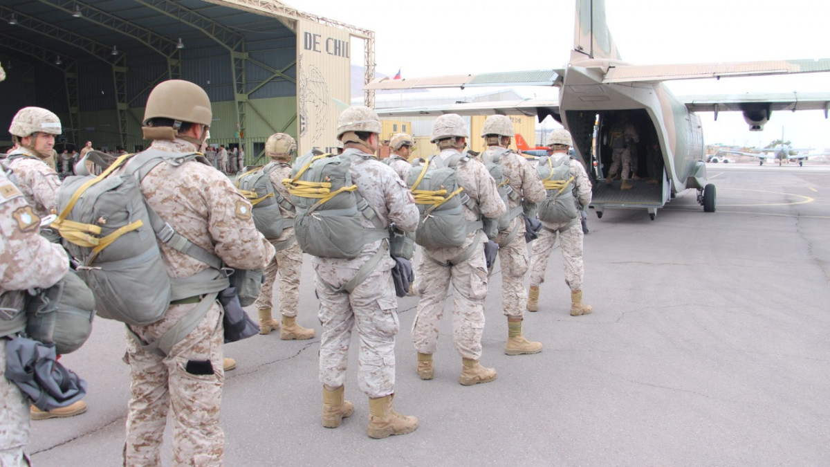 Certificaciu00f3n de Paracaidistas au00f1o 2022 en la VI Divisiu00f3n Foto Eju00e9rcito de Chile 002