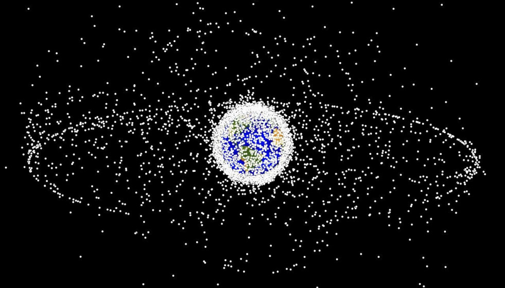 La basura espacial obliga a la industria a rediseñar los satélites