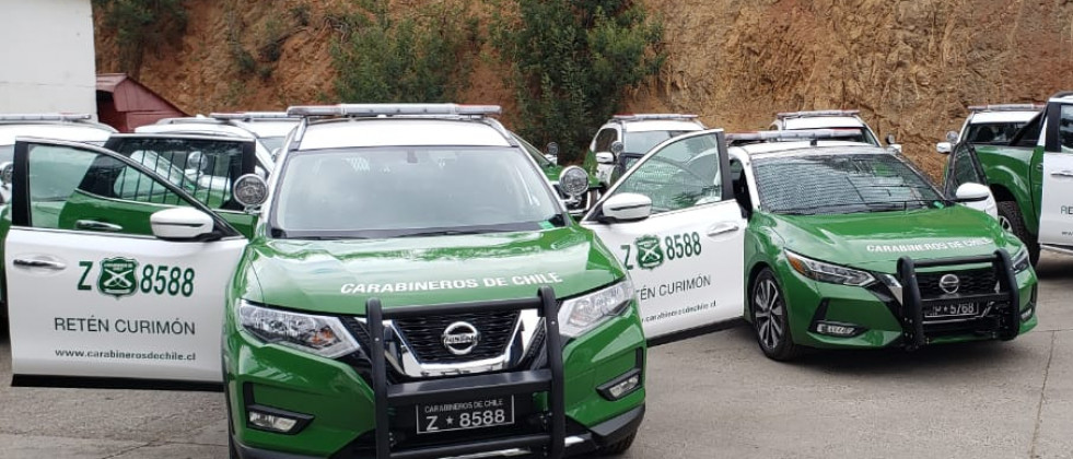 Entrega de vehiculos policiales Nissan a la V Zona Foto Carabineros de Chile