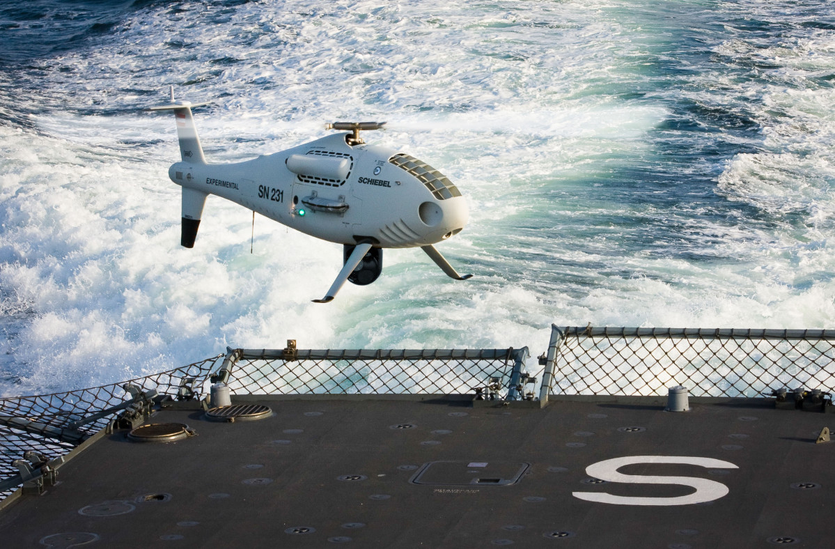 Pruebas del Camcopter S 100 en la Armada de Alemania Foto Schiebel