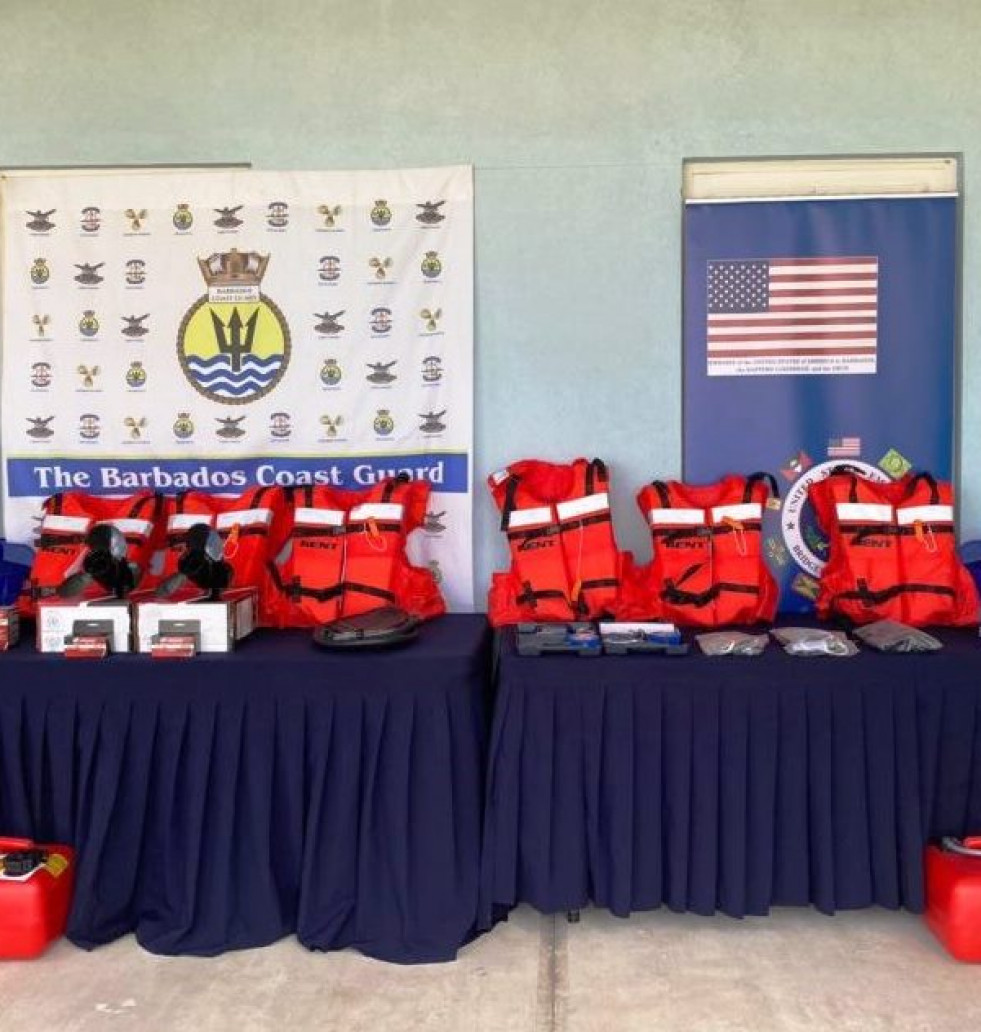 Barbados Guardacostas donacion USEmbassy
