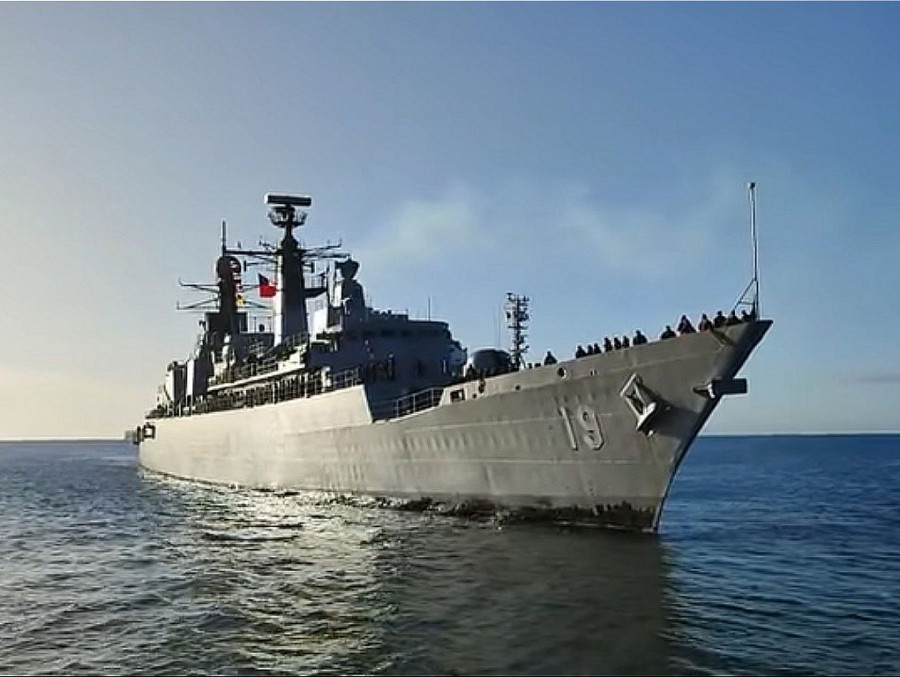 FF 19 Almirante Williams en Punta Arenas Imagen Armada de Chile