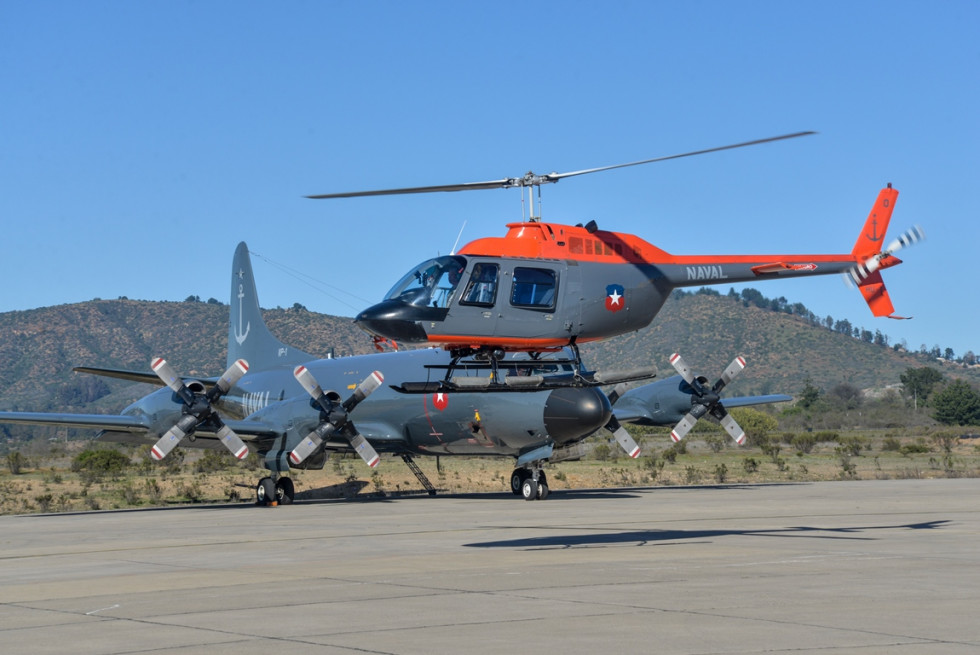 El helicóptero Naval 30 efectuó el útlmo vuelo del Bell Jet Ranger en el Escuadrón HU 1 de la Aviación Naval Foto Armada de Chile