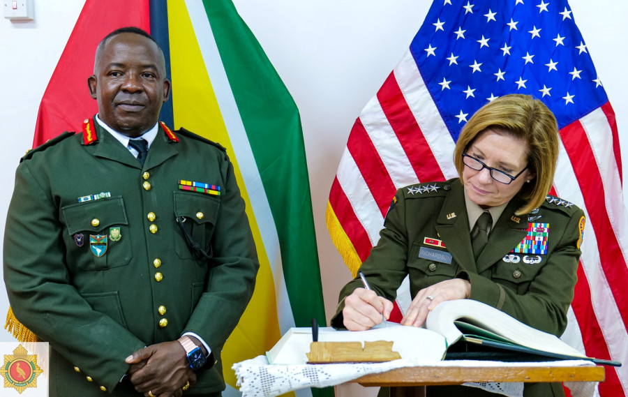 Guyana FzaDefensa Gen ricarson ComandoSur GDF