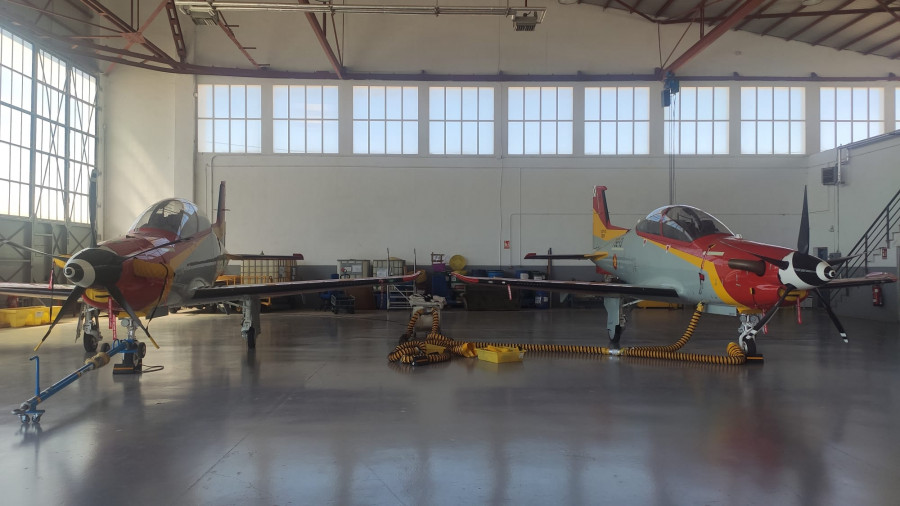 Avion pc21