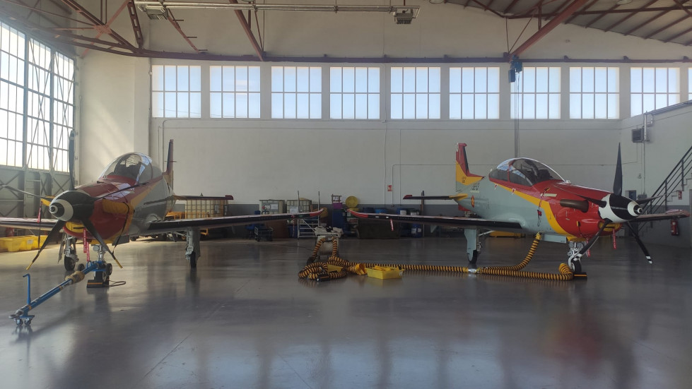 Avion pc21