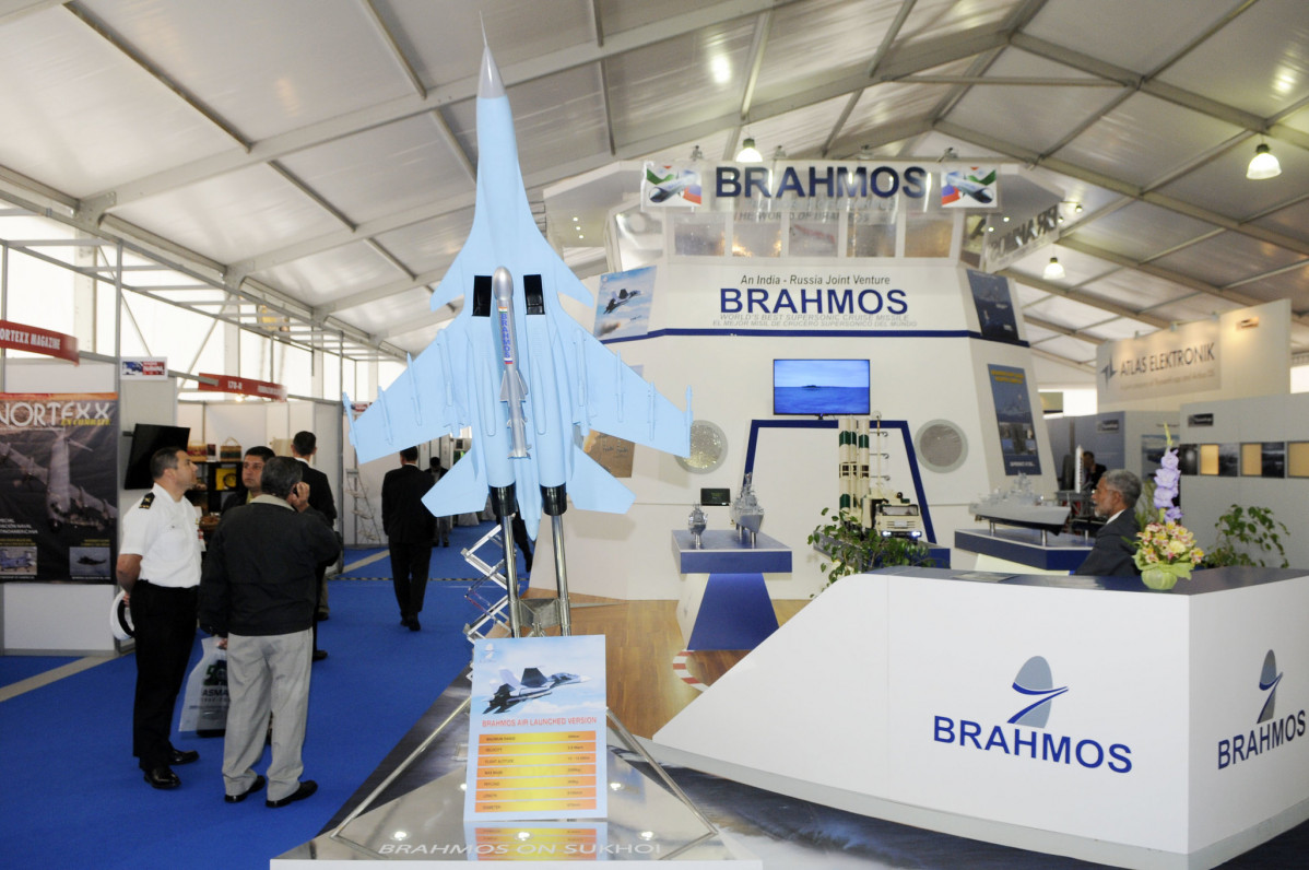 Stand de Brahmos en Exponaval 2016 Foto Exponaval