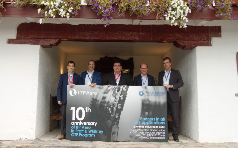 Ejecutivos de ITP Aero y Pratt & Whitney 10 aniversario de la alianza