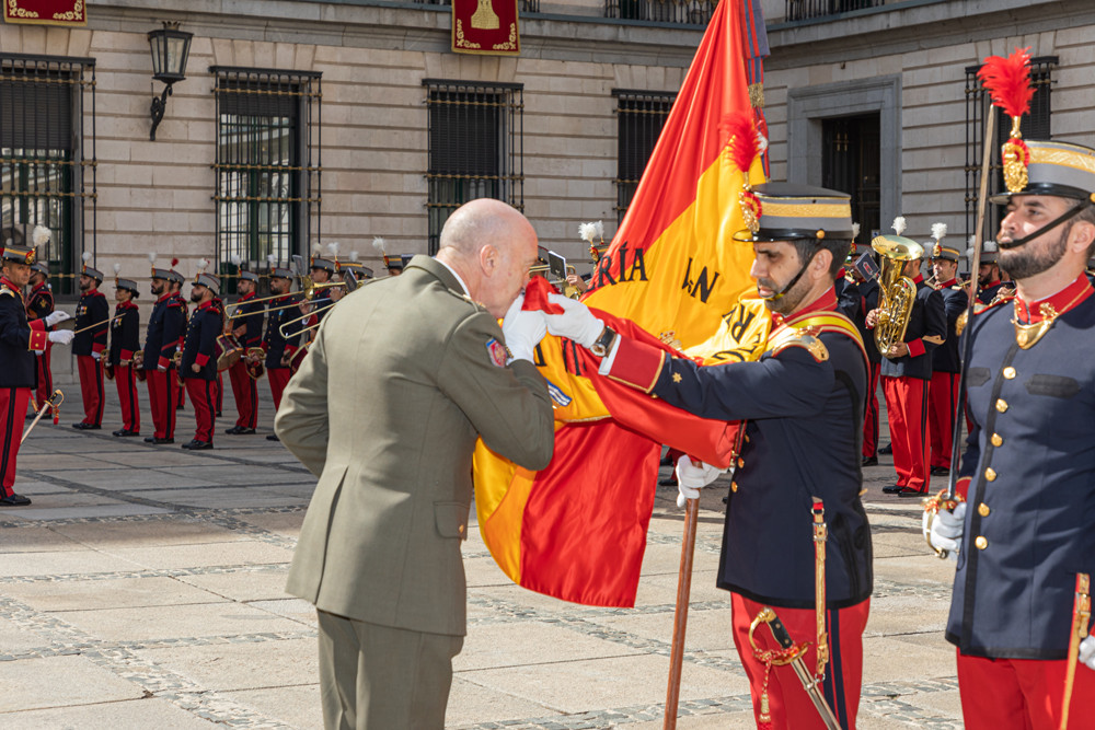 Despedida bandera suboficial