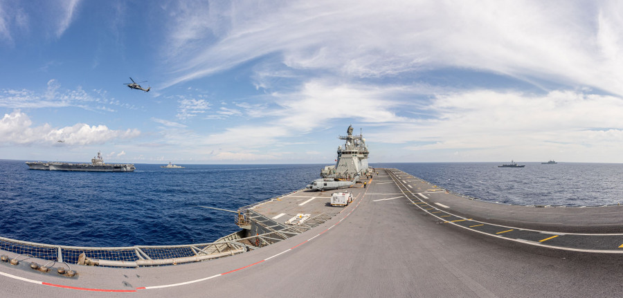 Portaaviones george bush y lhd juan carlos