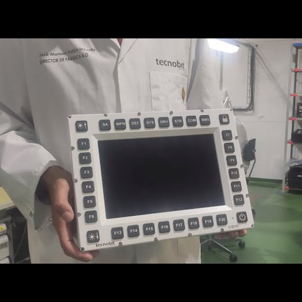 ​Tecnobit comienza a producir los displays de los vehículos VCR 8x8 Dragón del Ejército
