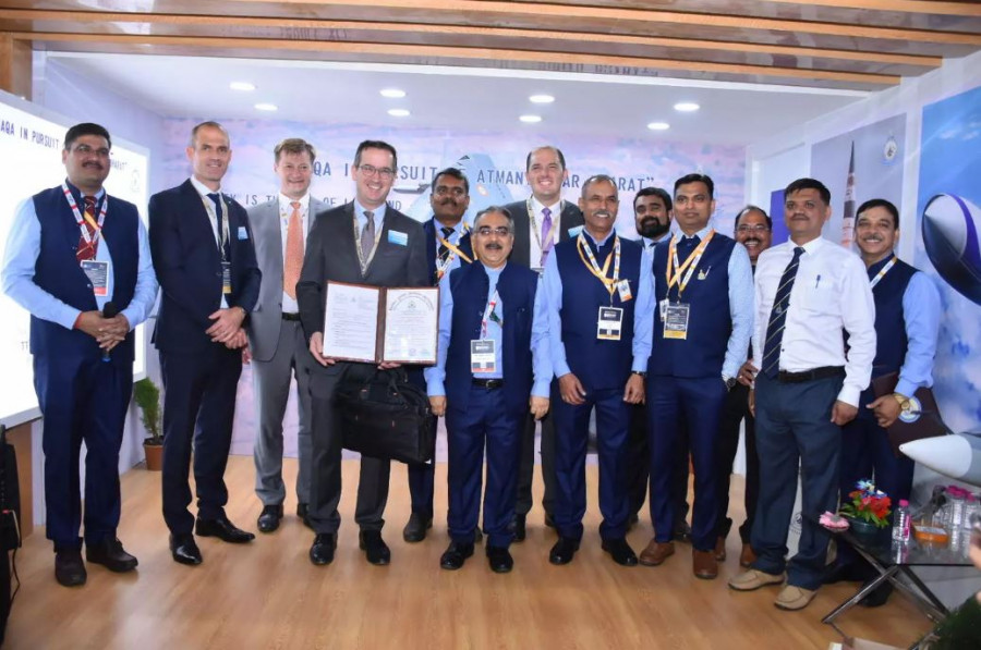 Entrega del certificado de la DGAQA al programa del C295 de Airbus. Foto Airbus