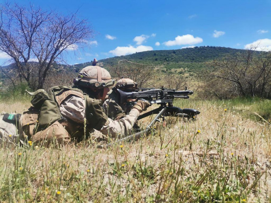 Batallón de Infantería del Regimiento N°6 Chacabuco entrena técnicas de combate con apoyo de equipos de simulación BT 47 de la Escuela de Infantería en el ejercicio Lefkontún Foto Ejército de 