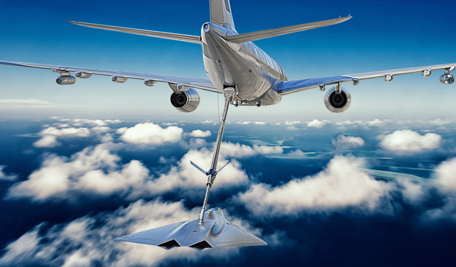 Recreación de un caza de sexta generación NAGD repostando de un avión LMXT. Imagen Lockheed Martin