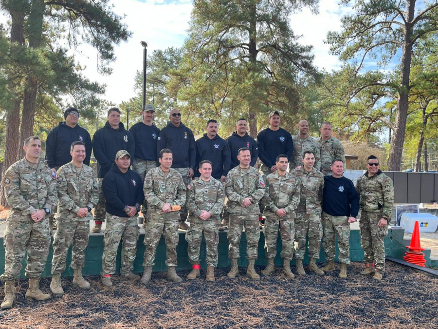 El general Iturriaga en su visita a una de las unidades del US Army en Carolina del Norte Foto Ejército de Chile