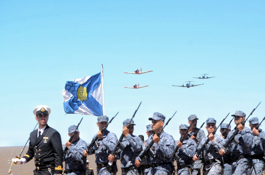 205º Aniversario Armada de Uruguay   Foto Armada Uruguay (17)