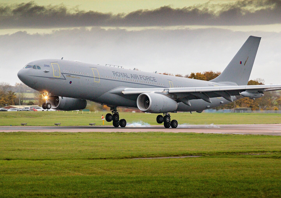 Avión A330 MRTT británico utilizando combustible SAF por primera vez en la historia. Foto Airbus