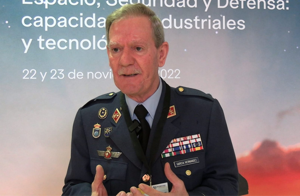 General de división Rafael García Hernández mando de ciberdefensa