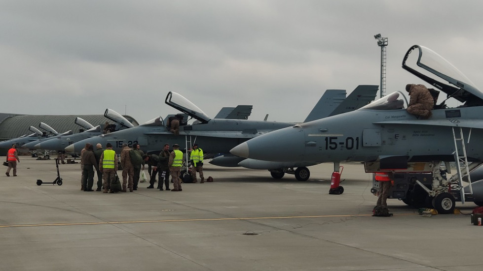 Caza f18 rumania ejercito del aire