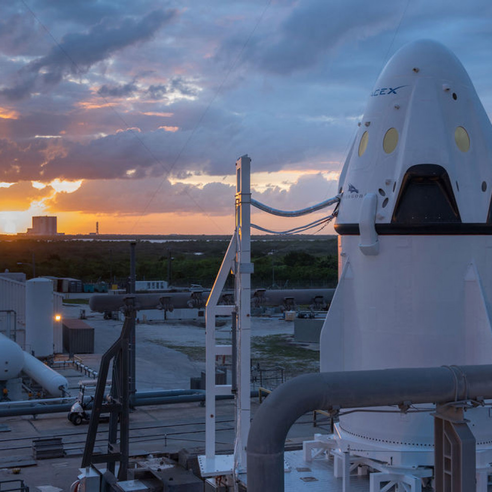 La Nasa y SpaceX lanzan la nave Dragon a la Estación Espacial Internacional