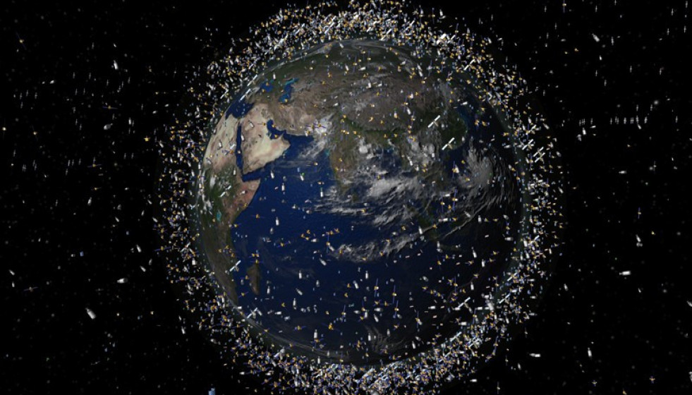 La ESA se propone reducir los desechos espaciales a cero para 2030