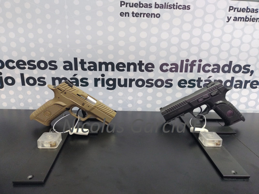 Pistola Esparta F y pistola Tornado F calibre 9 x 19 mm Foto Nicolás García