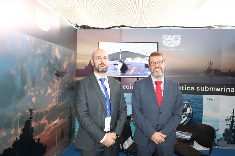 Alejandro Rejas e Ignacio Gutiérrez de SAES en Exponaval 2022 Foto Nicolás García
