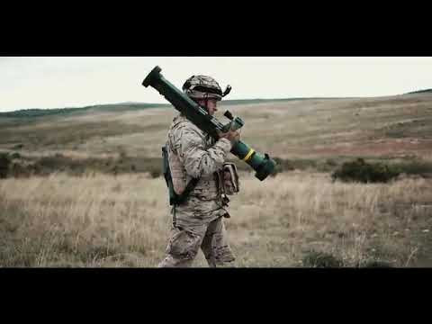 Ejercicio con lanzagranadas C-90 de la Infantería de Marina