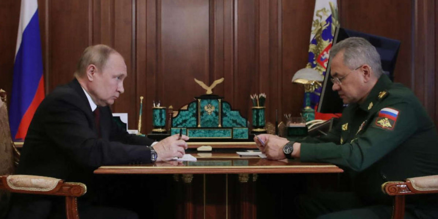 Vladimir Putin y su ministro de Defensa, Serguéi Shoigú [Kremlin] Foto (GASS:UNAV)