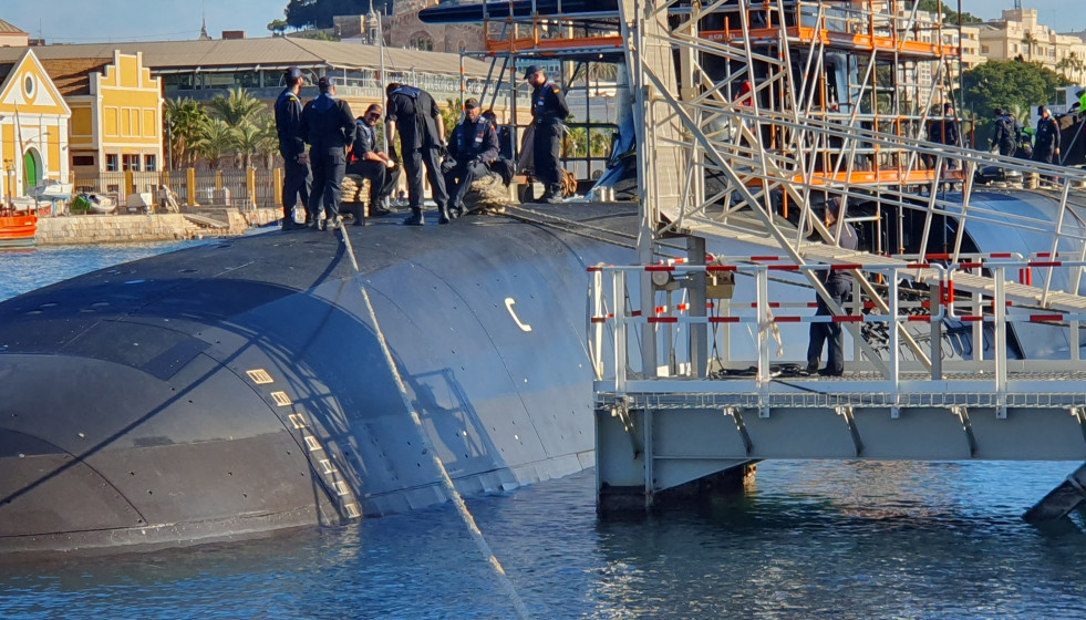 Navantia pone a flote de nuevo el submarino S-81