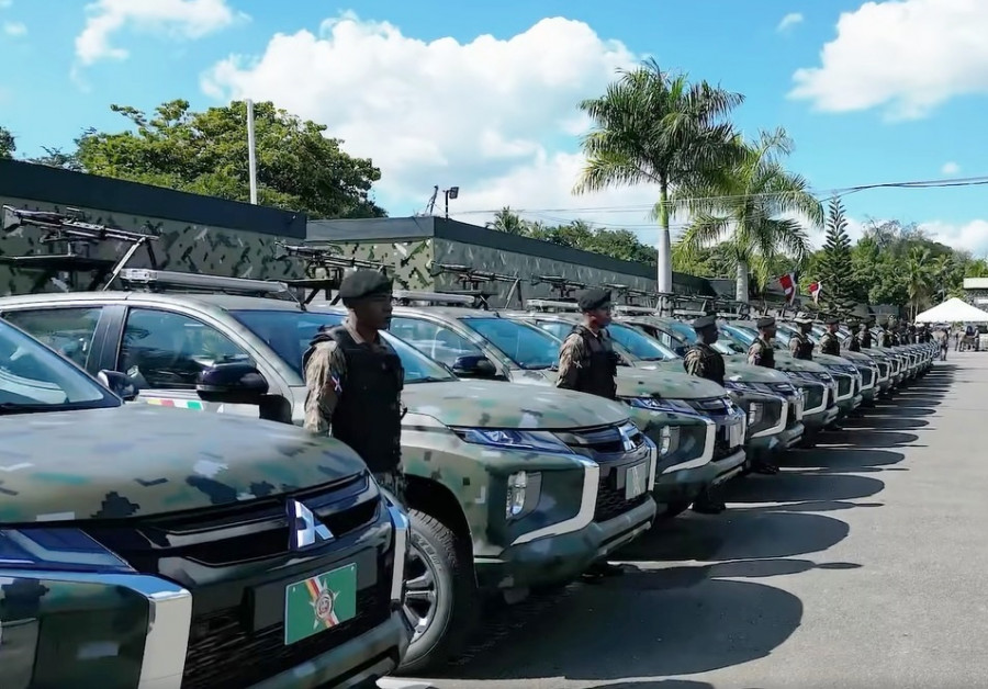 RDominicana Ejercito Mitsubishi L200 ERD
