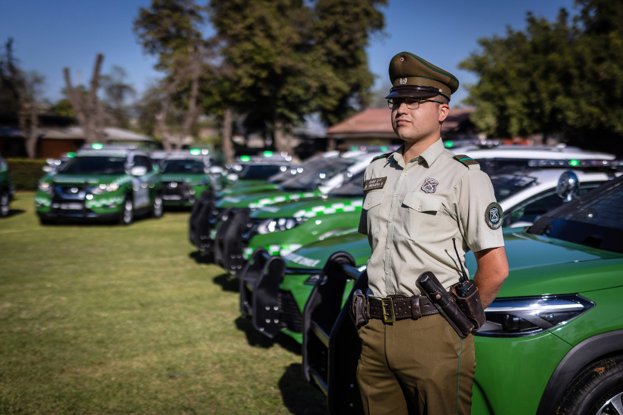 Entrega de vehículos policiales a Carabineros Foto Ministerio del Interior y Seguridad Pública de Chile
