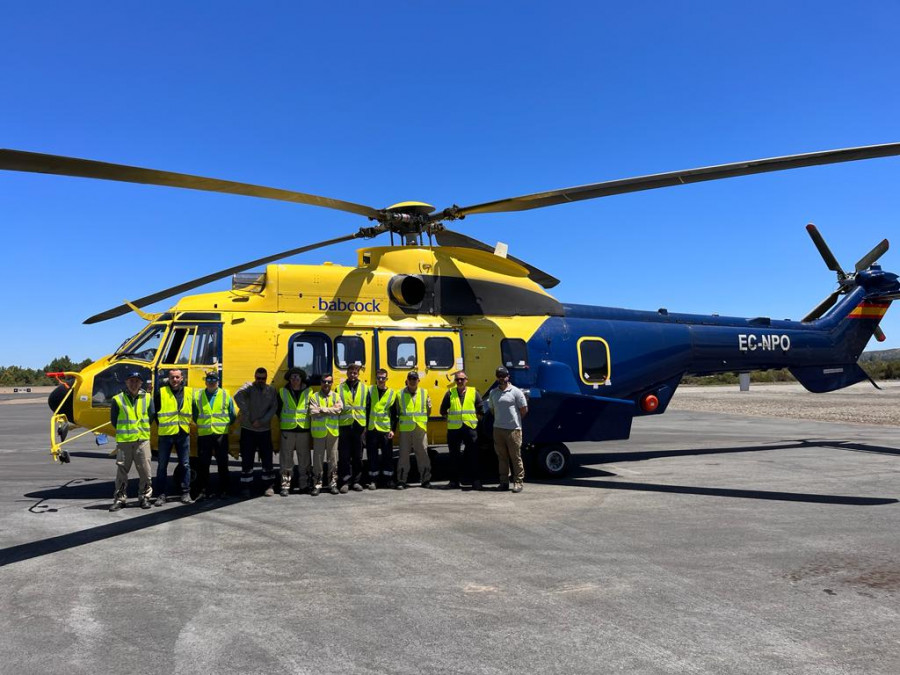 Helicóptero Airbus AS332 Super Puma de Babcock Foto Ecocopter
