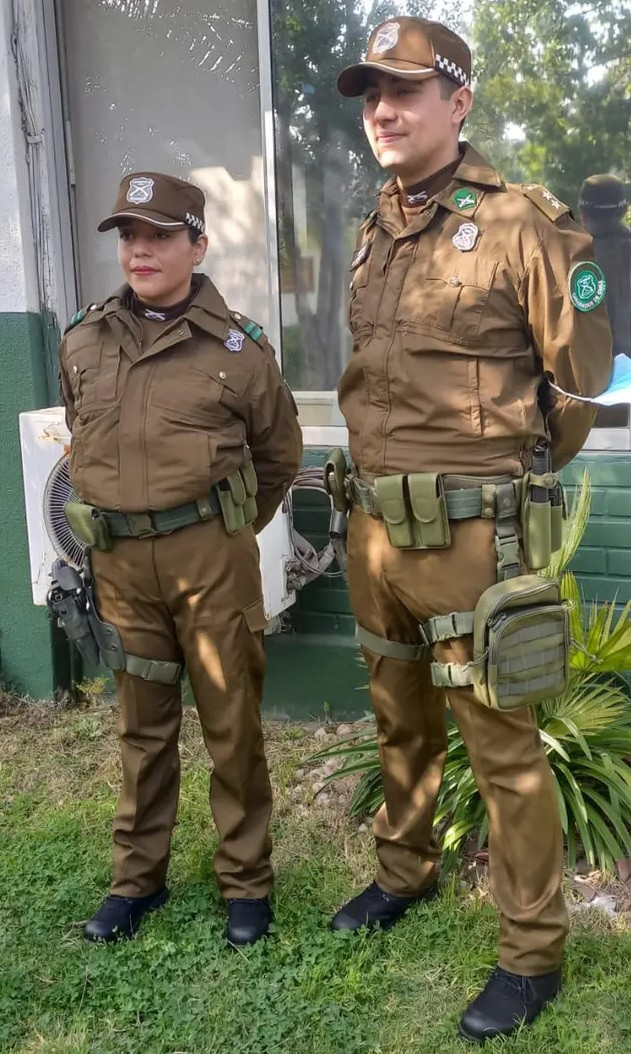 Venta de ropa on sale de carabineros de chile